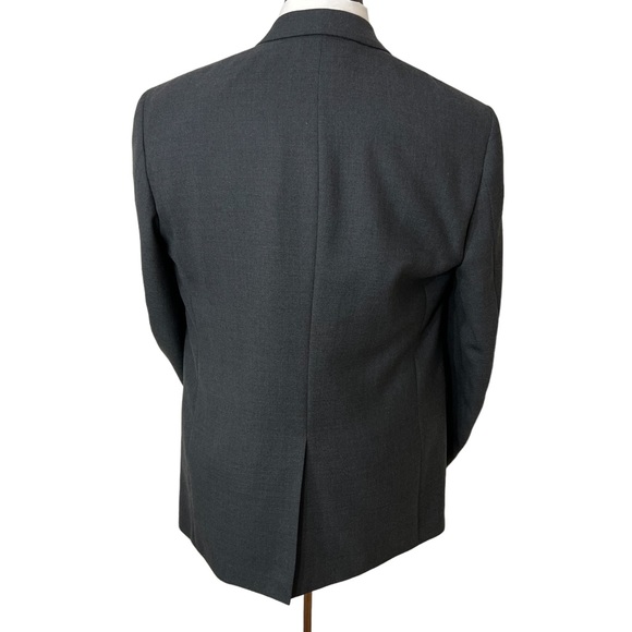 STAFFORD MENS SPORTS BLAZER. SIZE 44L TWO BUTTON FRONT. POLY & WOOL BLEN… - Picture 6 of 9